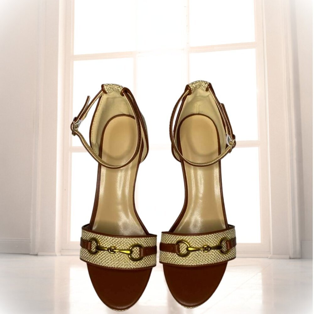 Chic Woven Beige & Brown Faux Leather Sandals with Gold Chain Accent - Size 7.5 - Picture 5 of 15